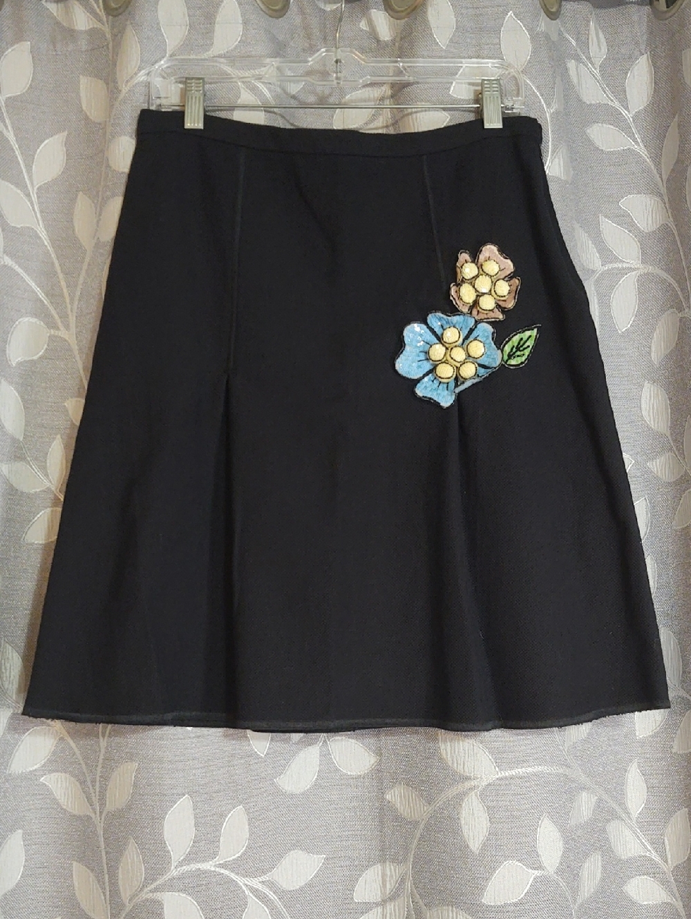 Moschino Black A-Line Cotton Skirt with Floral Appliqué size 10